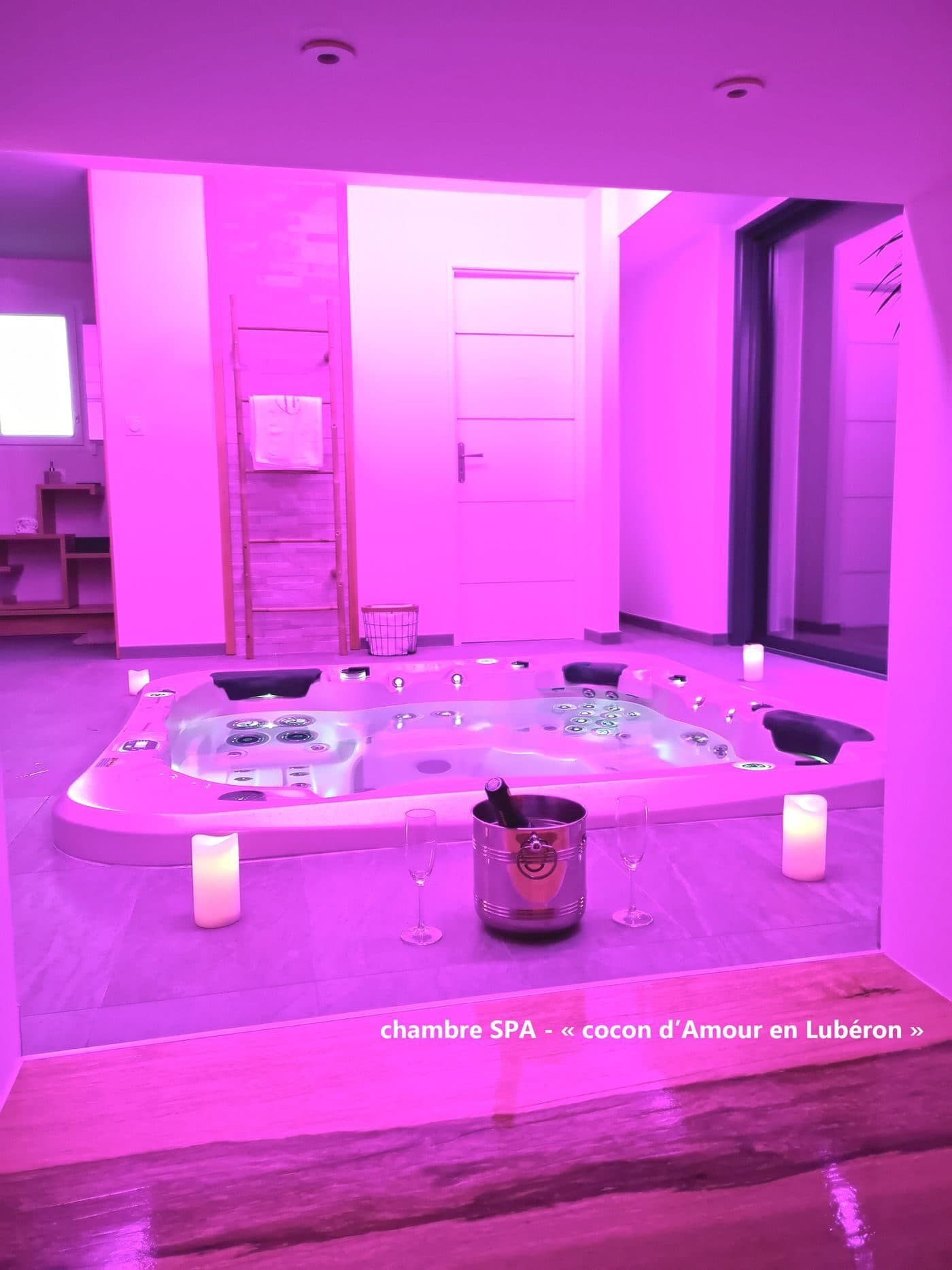 Jacuzzi vue latérale